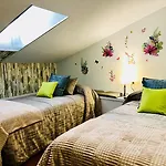 Otola Guest house